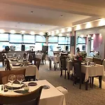 Logis Hotel&restaurant La Paix Hotel