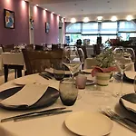Logis & Restaurant La Paix 酒店 3*