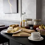 酒店 Logis & Restaurant La Paix Le Nouvion-en-Thierache