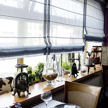 Logis & Restaurant La Paix Hotel 3*