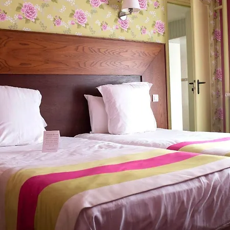 Hotel Logis & Restaurant La Paix Le Nouvion-en-Thierache