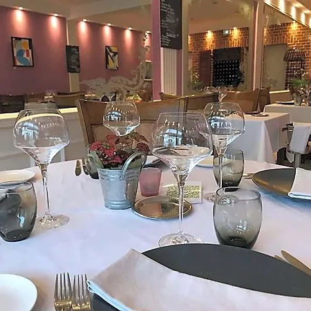 Logis & Restaurant La Paix Hotel 3*