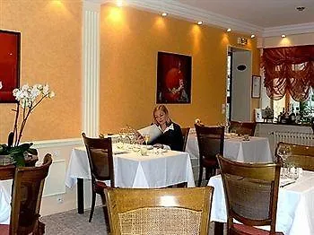 Logis & Restaurant La Paix 3*
