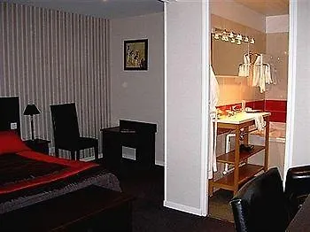 Logis & Restaurant La Paix Hotel 3*